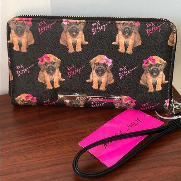 Betsey Johnson Handbags - NWT Betsey Johnson dog wristlet wallet